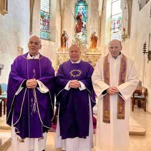 U Novigradu na Dobri u službu uveden svećenik s Filipina